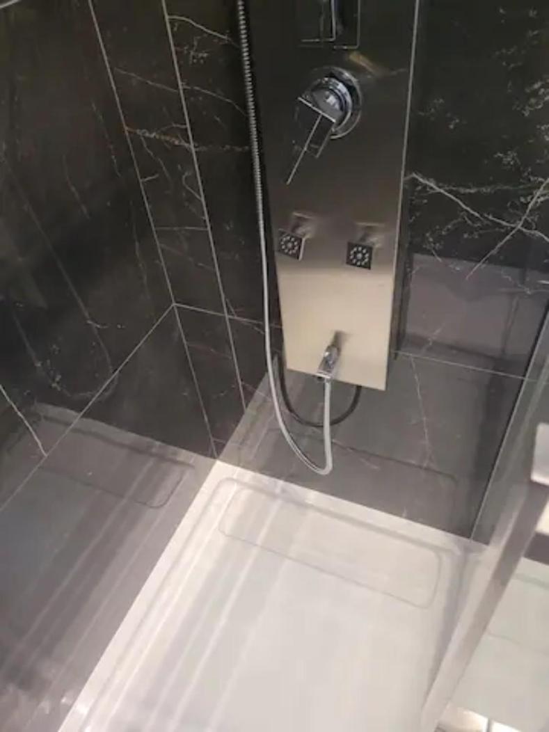 Modern House Privatunterkunft Toronto